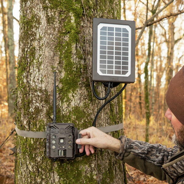 BUSHNELL PANOU SOLAR UNIVERSAL PT. TRAIL CAMERA