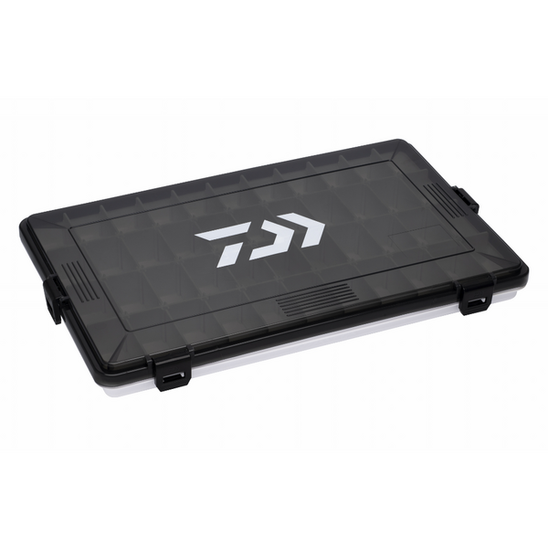 DAIWA CUTIE PT.MOMEALA D-BOX LS SMOKE 34.4x21.5x3.3