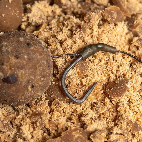 NASH TACKLE MONTURA BIG CARP RIG BARBED NR.6