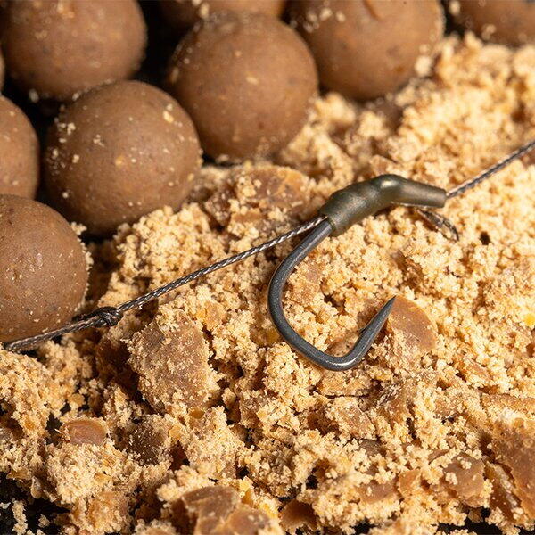 NASH TACKLE MONTURA BIG CARP RIG BARBED NR.8