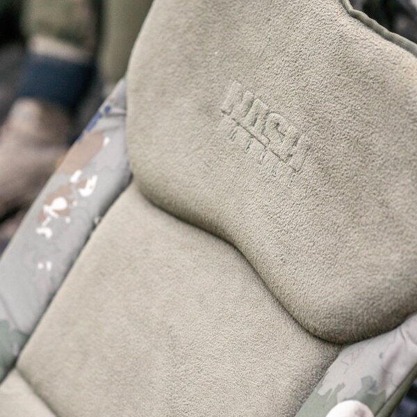 NASH TACKLE SCAUN BANK LIFE RECLINING CAMO