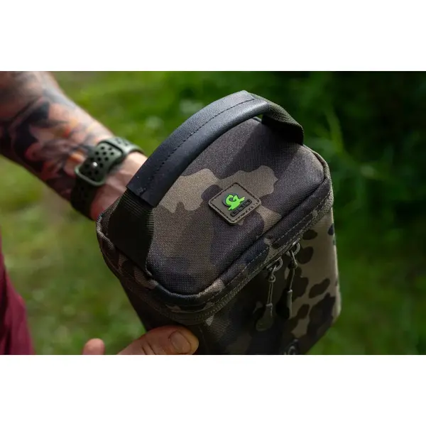 KORDA GEANTA COMPAC GOO BAG LARGE DARK KAMO