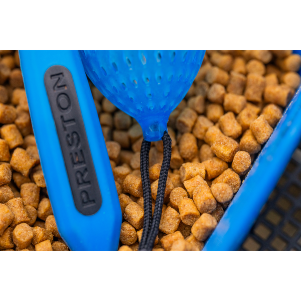 PRESTON INNOVATION PRASTIE LARGE DURA SLIP CATAPULT MEDIUM HEAVY