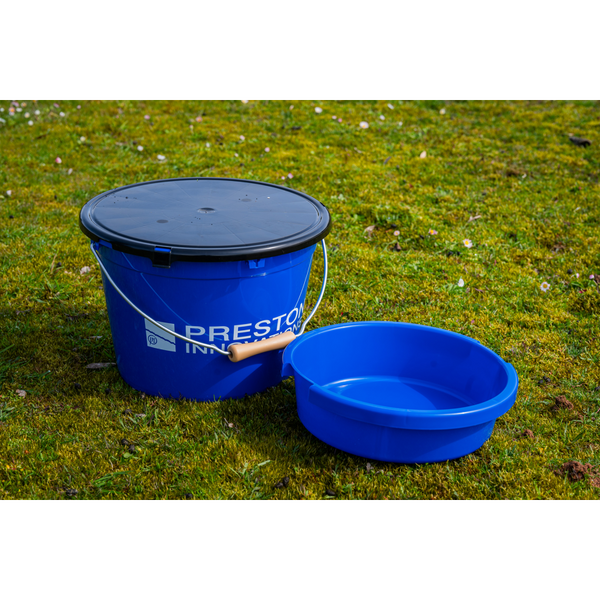 PRESTON INNOVATION GALEATA BUCKET BLUE 13L