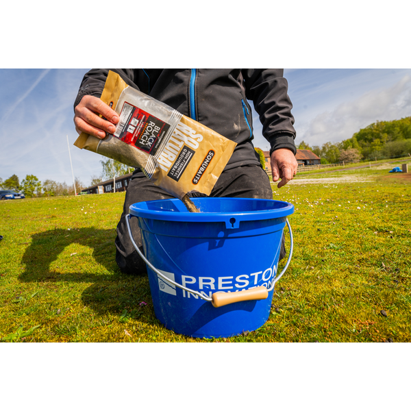PRESTON INNOVATION GALEATA BUCKET BLUE 13L