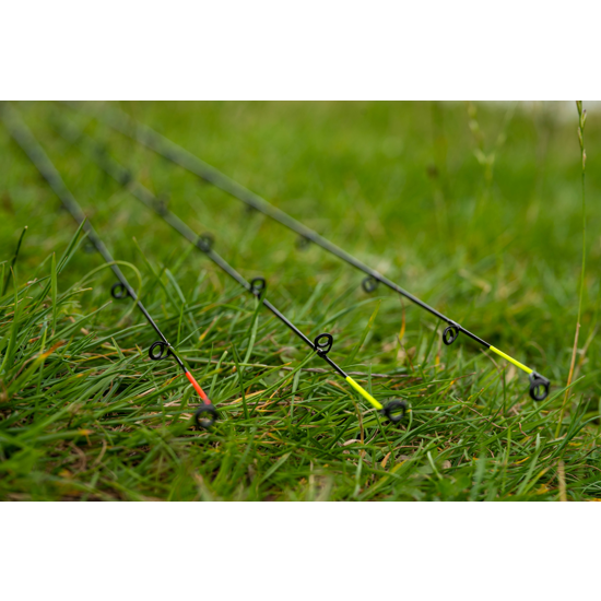 LANSETA PRESTON INNOVATION 3+3BUC. MONSTER XTREME DISTANCE FEEDER 4,2M/200G