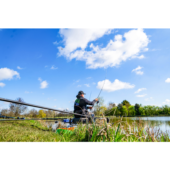 LANSETA PRESTON INNOVATION 2+2BUC. DURA CARP FEEDER 3M/40G