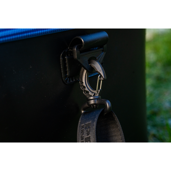PRESTON INNOVATION GEANTA  ACCESORII HARDCASE TACKLE SAFE XL 50X35X32CM