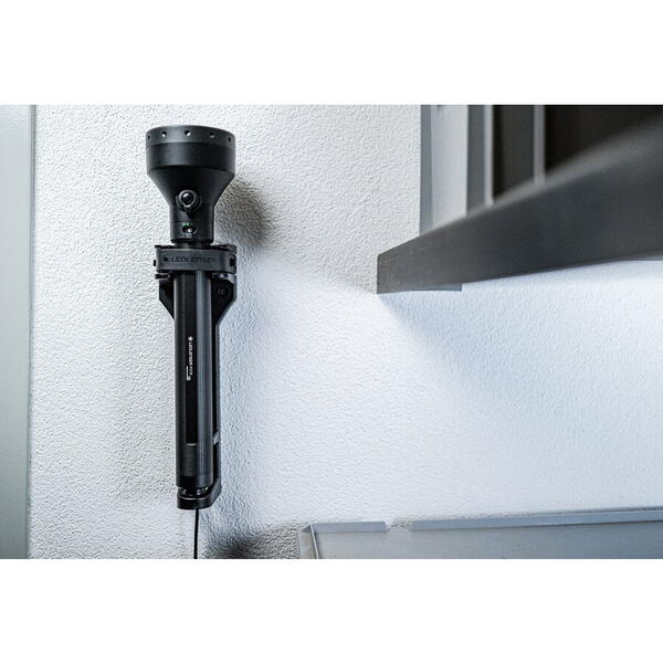 LEDLENSER LANTERNA P21R BLACK CASE/ 12000LM+USB+STATIE DE INCARCARE