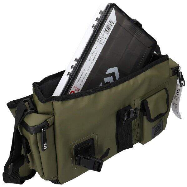 DAIWA GEANTA D-VEC WP 100 35X35X15