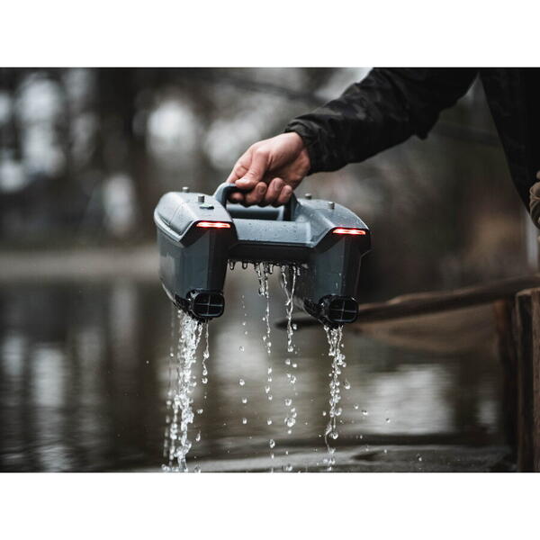 DEEPER NAVOMODEL SPARK BAIT BOAT